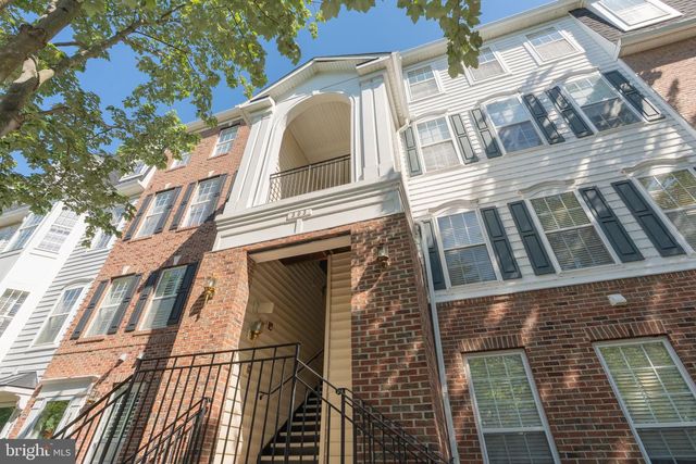 303 CAMERON STATION BLVD #103, Alexandria, VA 22304