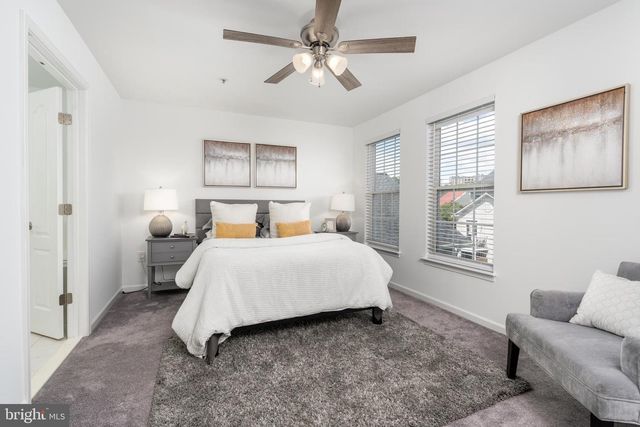 303 CAMERON STATION BLVD #103, Alexandria, VA 22304