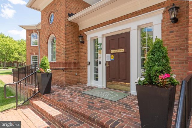 303 CAMERON STATION BLVD #103, Alexandria, VA 22304