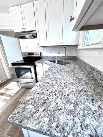 4 California AVE, Portsmouth, VA 23701