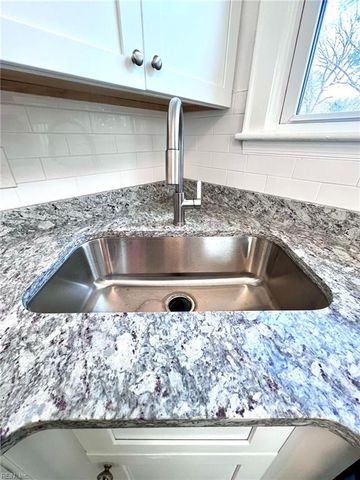 4 California AVE, Portsmouth, VA 23701