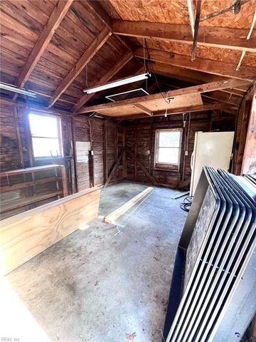 4 California AVE, Portsmouth, VA 23701