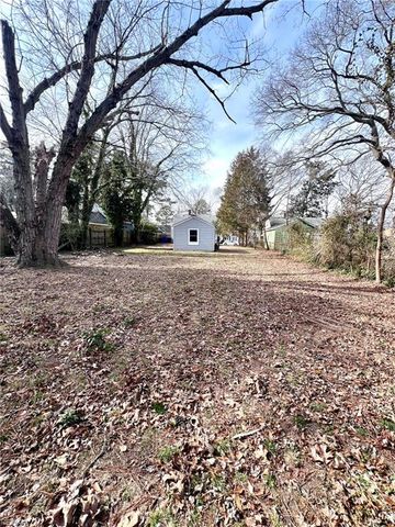 4 California AVE, Portsmouth, VA 23701