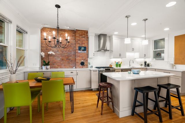 503 Huron Avenue 4, Cambridge, MA 02138