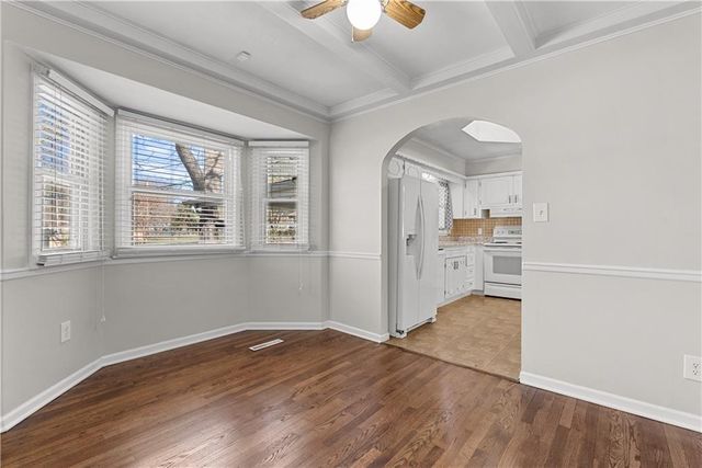 400 NE Howard Street, Lee's Summit, MO 64063