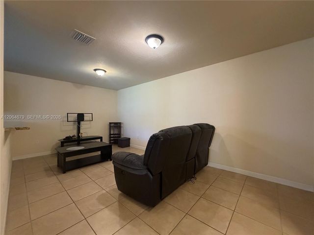 22411 SW 88th Place 6-26, Cutler Bay, FL 33190