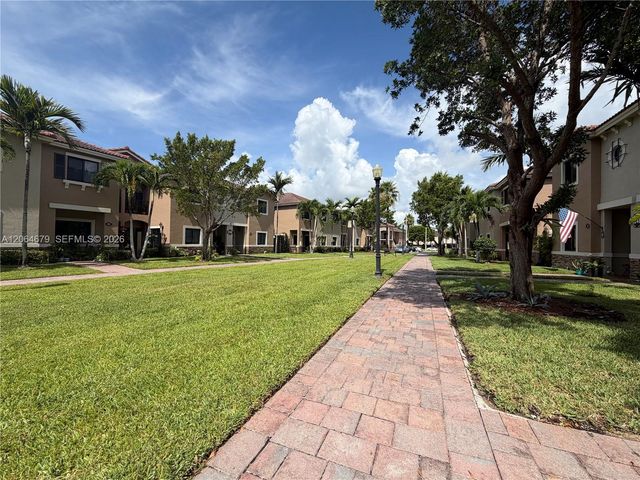 22411 SW 88th Place 6-26, Cutler Bay, FL 33190
