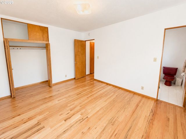 3649 OLD PACIFIC Hwy S, Kelso, WA 98626