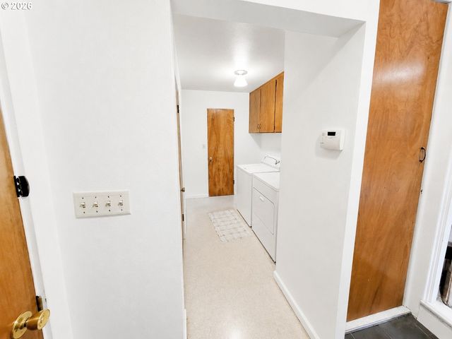 3649 OLD PACIFIC Hwy S, Kelso, WA 98626