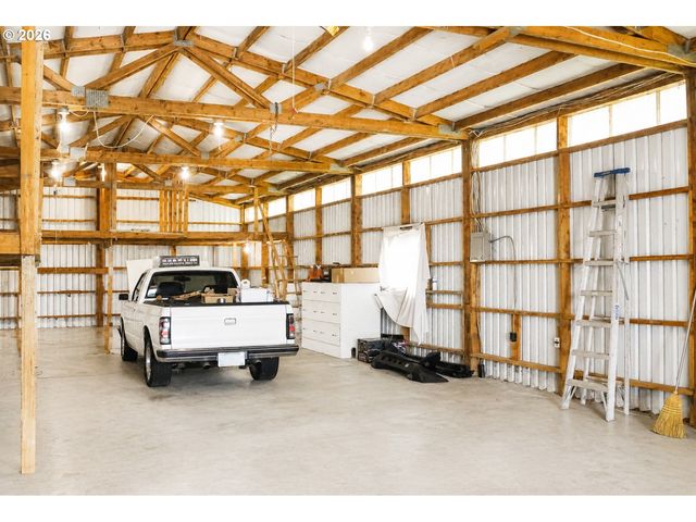 3649 OLD PACIFIC Hwy S, Kelso, WA 98626