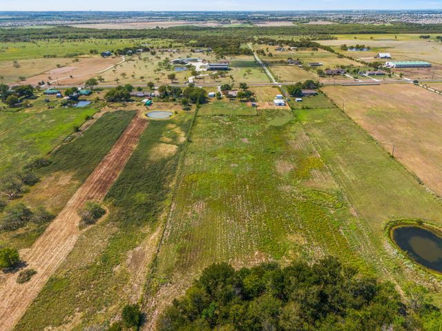 2263 Fm 2453, Royse City, TX 75189