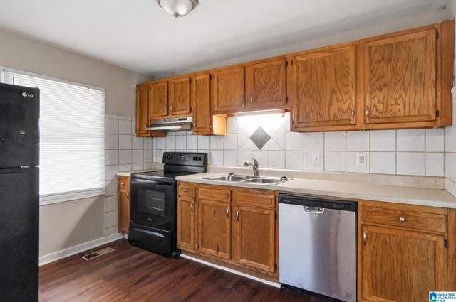 1109 BIRCHWOOD STREET, Birmingham, AL 35215