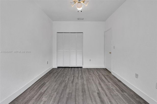 15251 NW 89th Ave, Miami Lakes, FL 33018