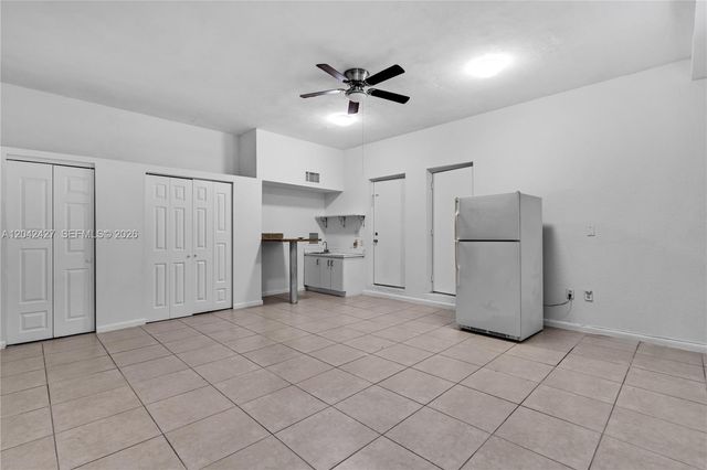 15251 NW 89th Ave, Miami Lakes, FL 33018