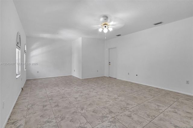 15251 NW 89th Ave, Miami Lakes, FL 33018