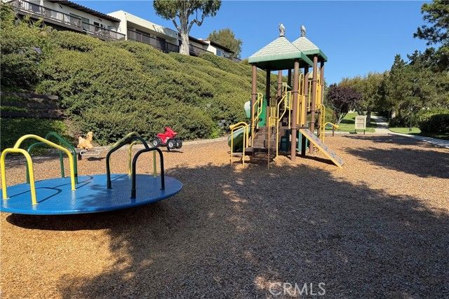 53 Aspen Way, Rolling Hills Estates, CA 90274