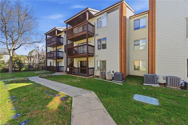 130 Wells CT, Hampton, VA 23666