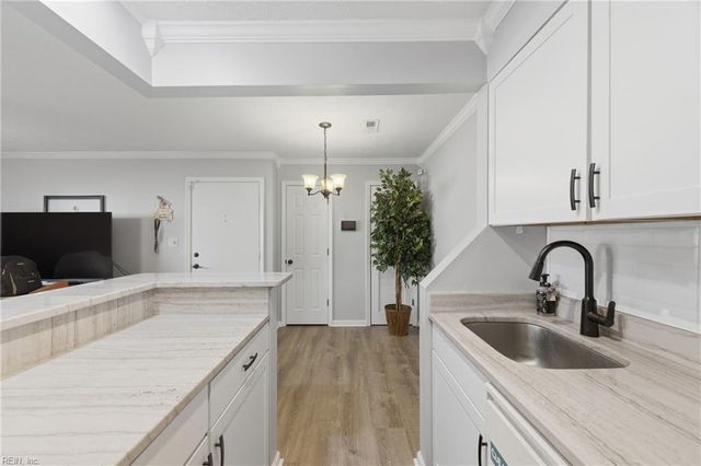 130 Wells CT, Hampton, VA 23666