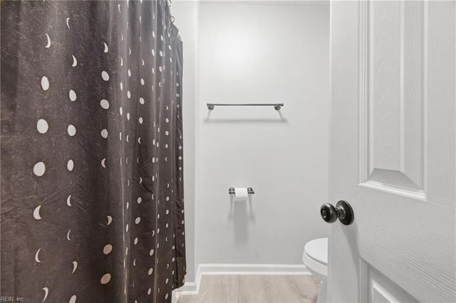 130 Wells CT, Hampton, VA 23666