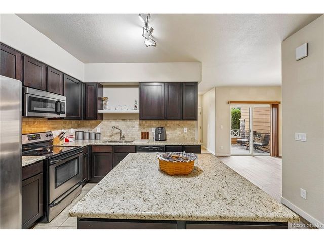 3611 S Perth Cir 102, Aurora, CO 80013