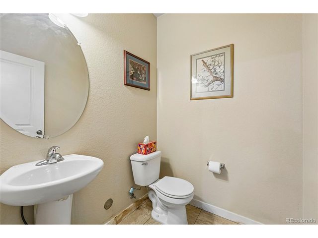 3611 S Perth Cir 102, Aurora, CO 80013