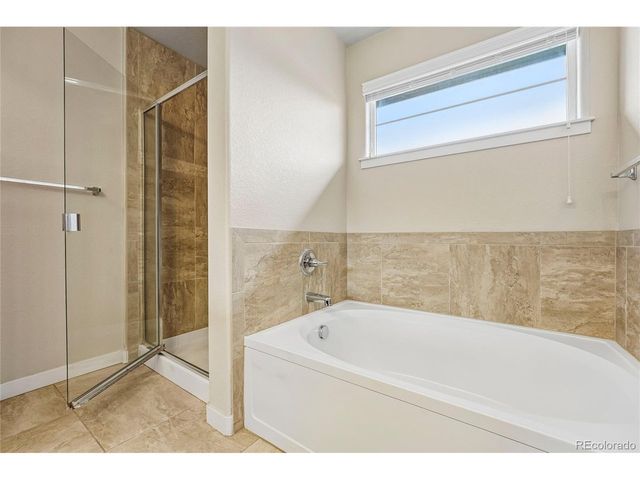 3611 S Perth Cir 102, Aurora, CO 80013