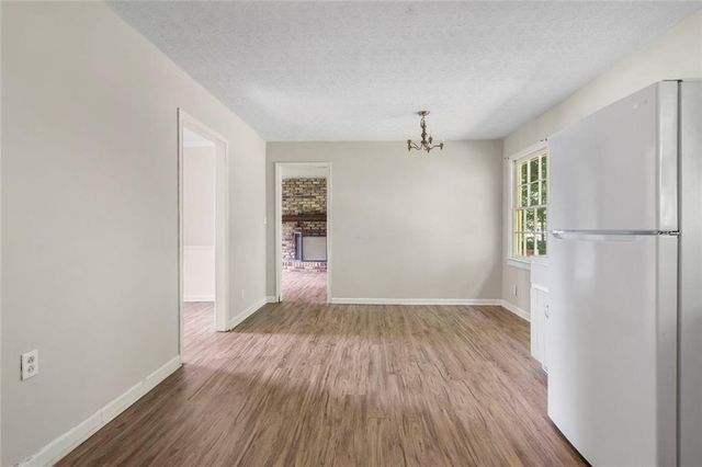 5525 Oak Grove Drive, Acworth, GA 30102