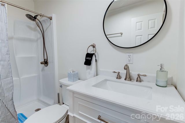 208 Altamahaw Avenue, Black Mountain, NC 28711