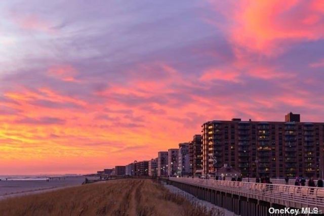 10-40 Neilson Street 4L, Far Rockaway, NY 11691