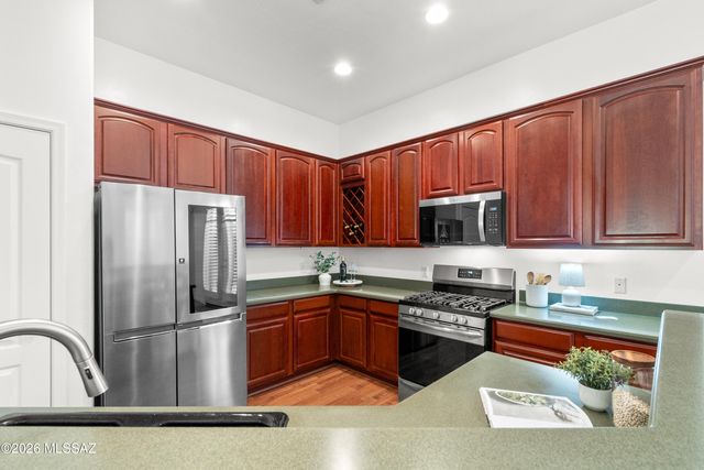 16979 S Mesa Shadows Drive, Vail, AZ 85641