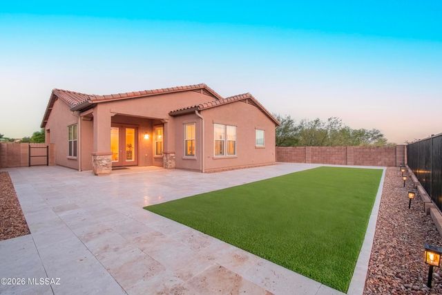 16979 S Mesa Shadows Drive, Vail, AZ 85641