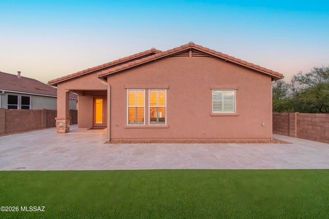 16979 S Mesa Shadows Drive, Vail, AZ 85641