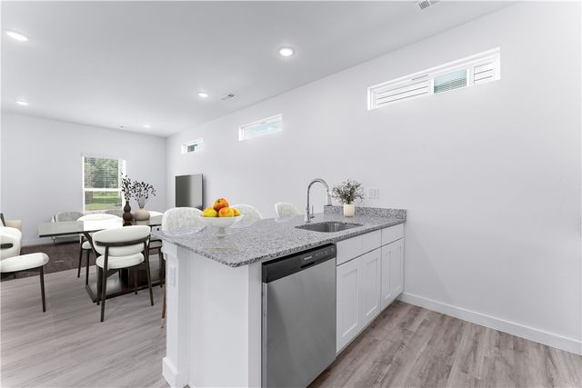 891 States Avenue, Bentonville, AR 72713