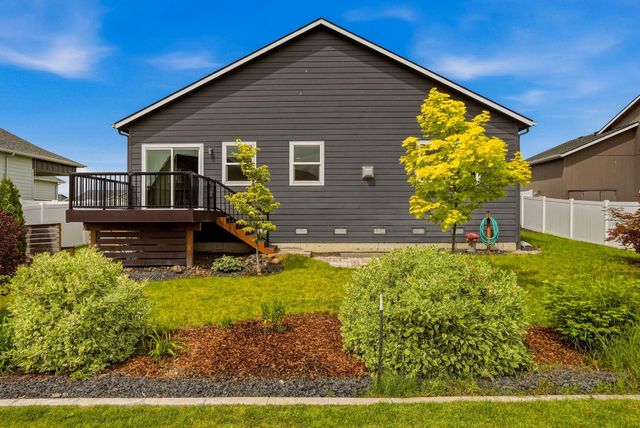8470 N Oak St, Spokane, WA 99208