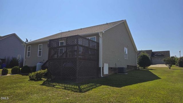 105 Belle Meade Court, Benson, NC 27504