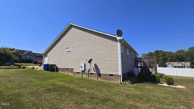 105 Belle Meade Court, Benson, NC 27504