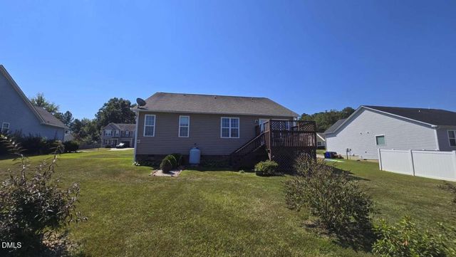 105 Belle Meade Court, Benson, NC 27504