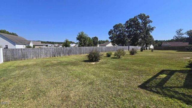 105 Belle Meade Court, Benson, NC 27504