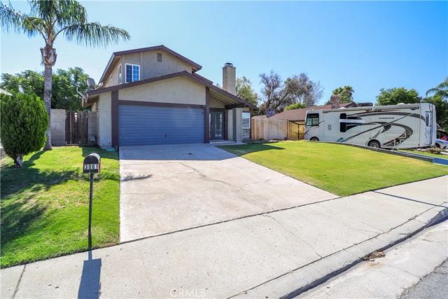 3001 Catalina Drive, Bakersfield, CA 93306