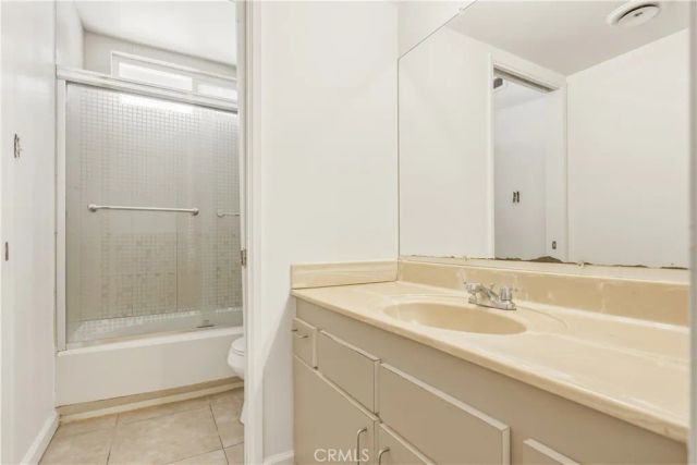 3001 Catalina Drive, Bakersfield, CA 93306