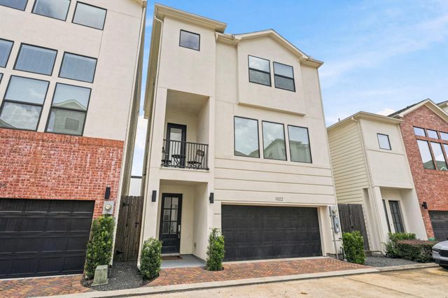 1022 Green Kensington Drive, Houston, TX 77008