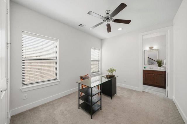 1022 Green Kensington Drive, Houston, TX 77008