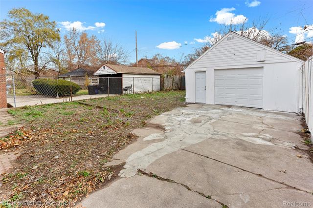 11644 Sussex Street, Detroit, MI 48227