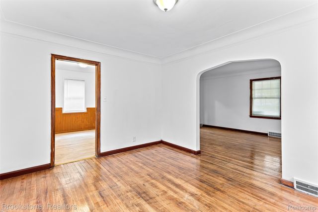 11644 Sussex Street, Detroit, MI 48227