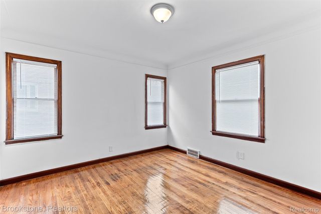 11644 Sussex Street, Detroit, MI 48227