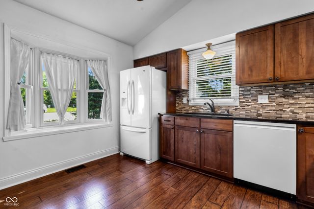 1129 Wheatfield Court, Carmel, IN 46032