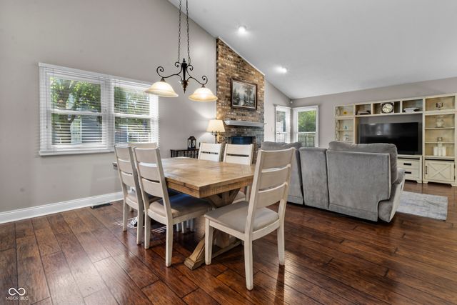 1129 Wheatfield Court, Carmel, IN 46032