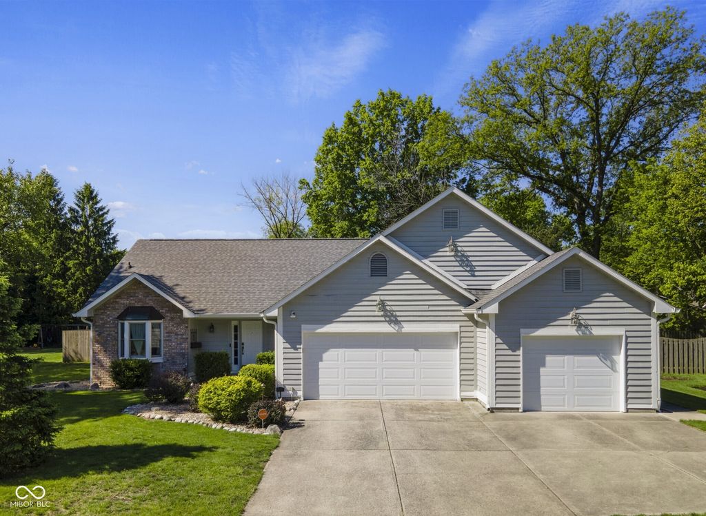 1129 Wheatfield Court, Carmel, IN 46032