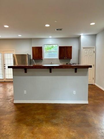 5513 William Holland Ave B, Austin, TX 78756