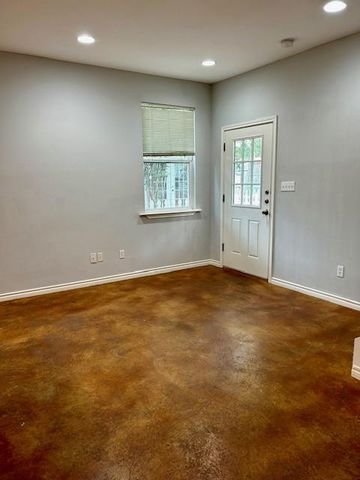 5513 William Holland Ave B, Austin, TX 78756